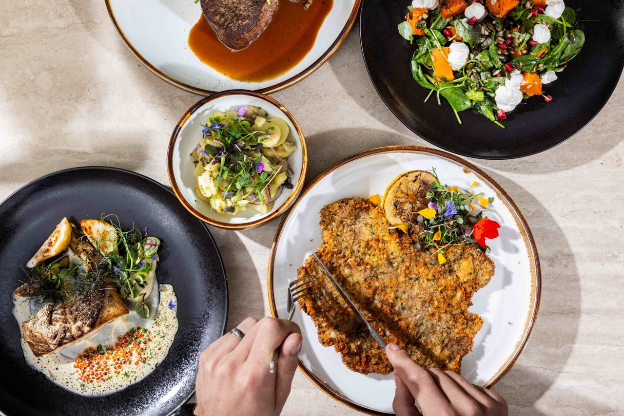 Živá zeleň, filmy Davida Ondříčka a winebar pod zemí. V centru Prahy otevírá restaurace Greenery 1060