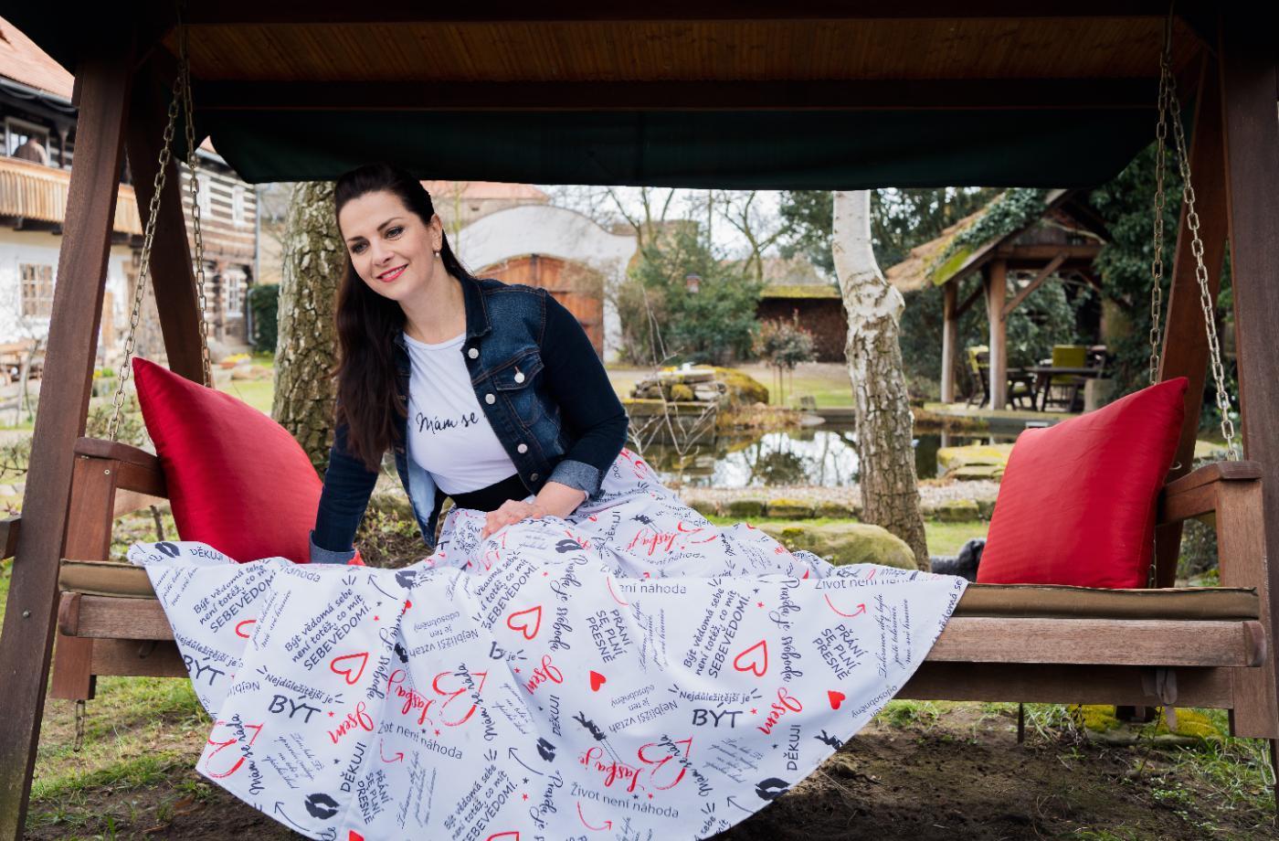 Každou sobotu od 17:55 se uvidíme na Prima TV v pořadu Na houpačce a Eva testuje