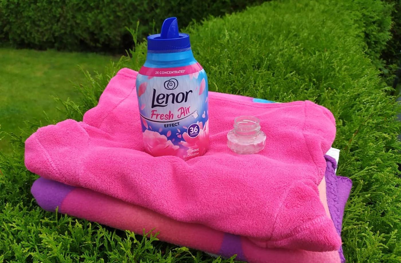 Už jste vyzkoušeli novou aviváž Lenor Fresh Air Effect?
